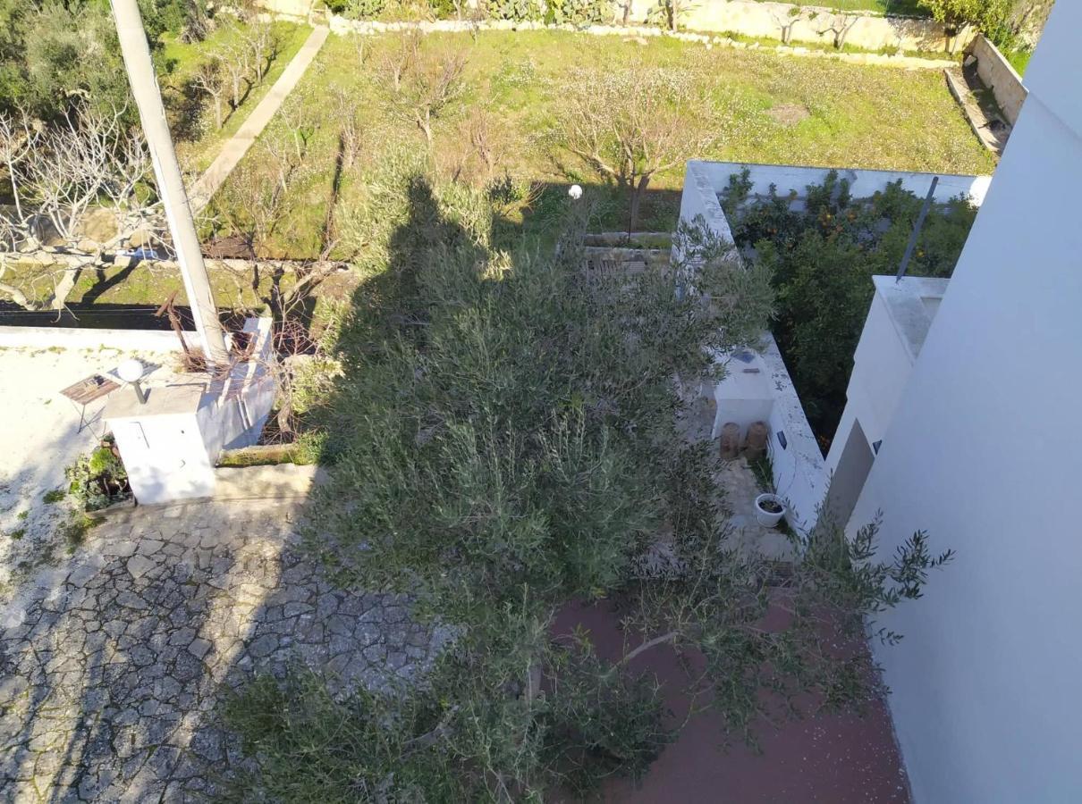 Villa Gardenia オストゥーニ エクステリア 写真