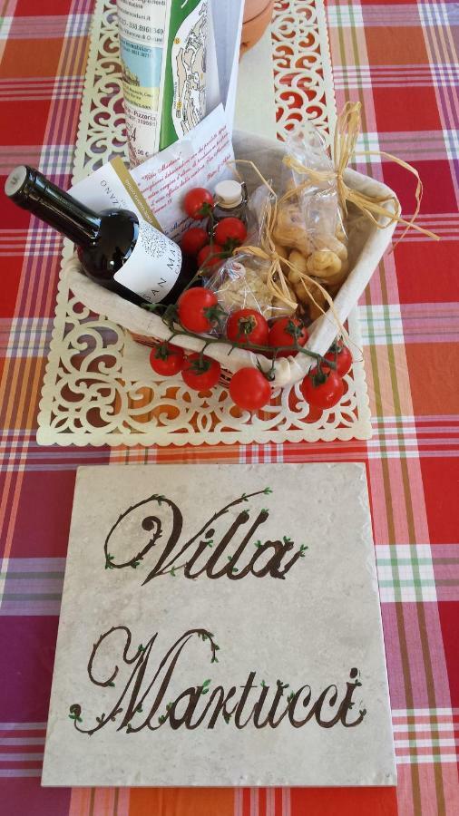 Villa Gardenia オストゥーニ エクステリア 写真