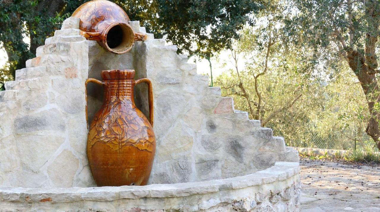 Villa Gardenia オストゥーニ エクステリア 写真